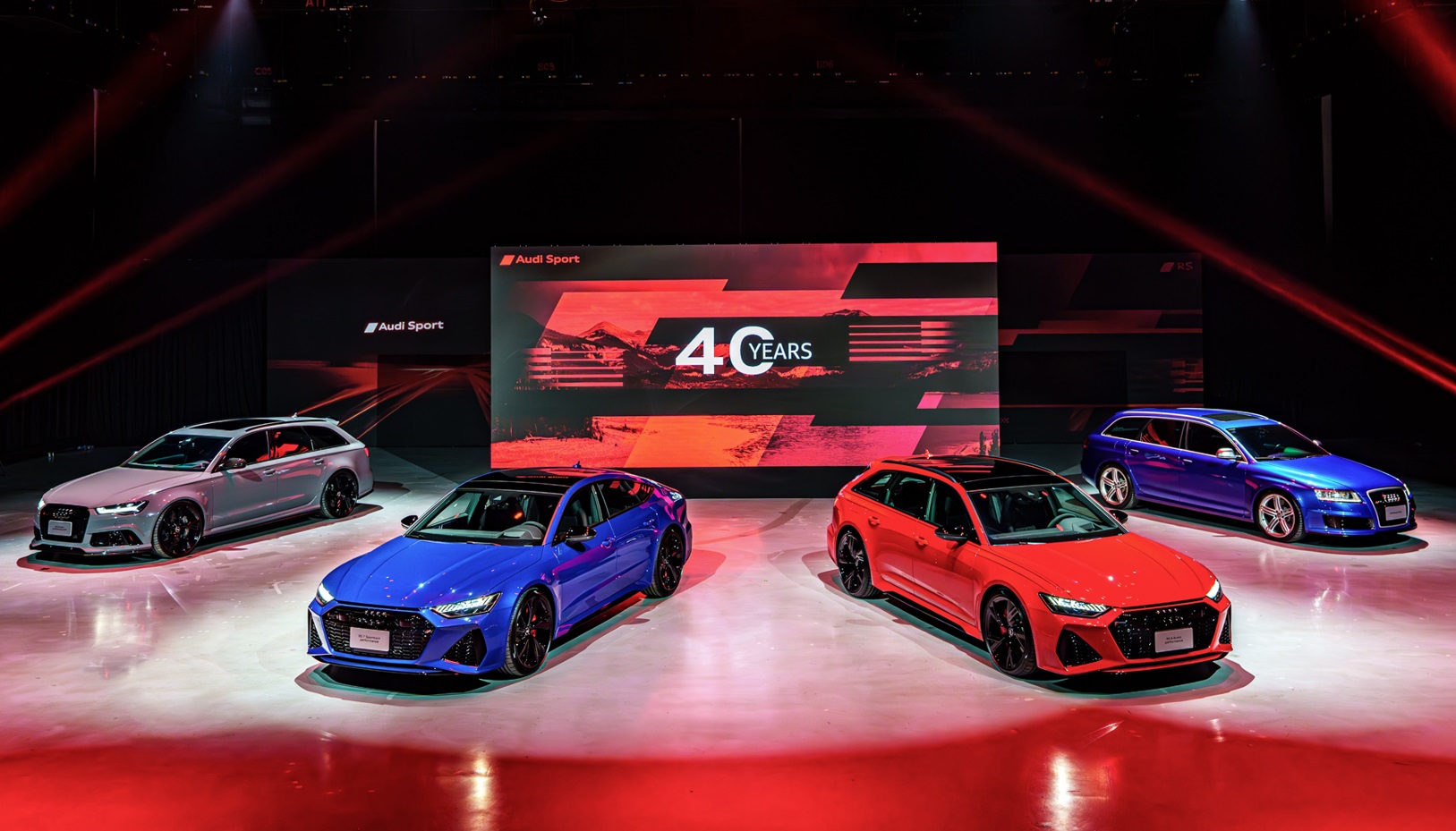 圖1 Audi Sport即將迎來40周年，台灣奧迪引進audi Rs 6 Avant Performance & Rs 7 Sportback Performance，並同步展出不同世代的audi Rs 6 Avant車款。