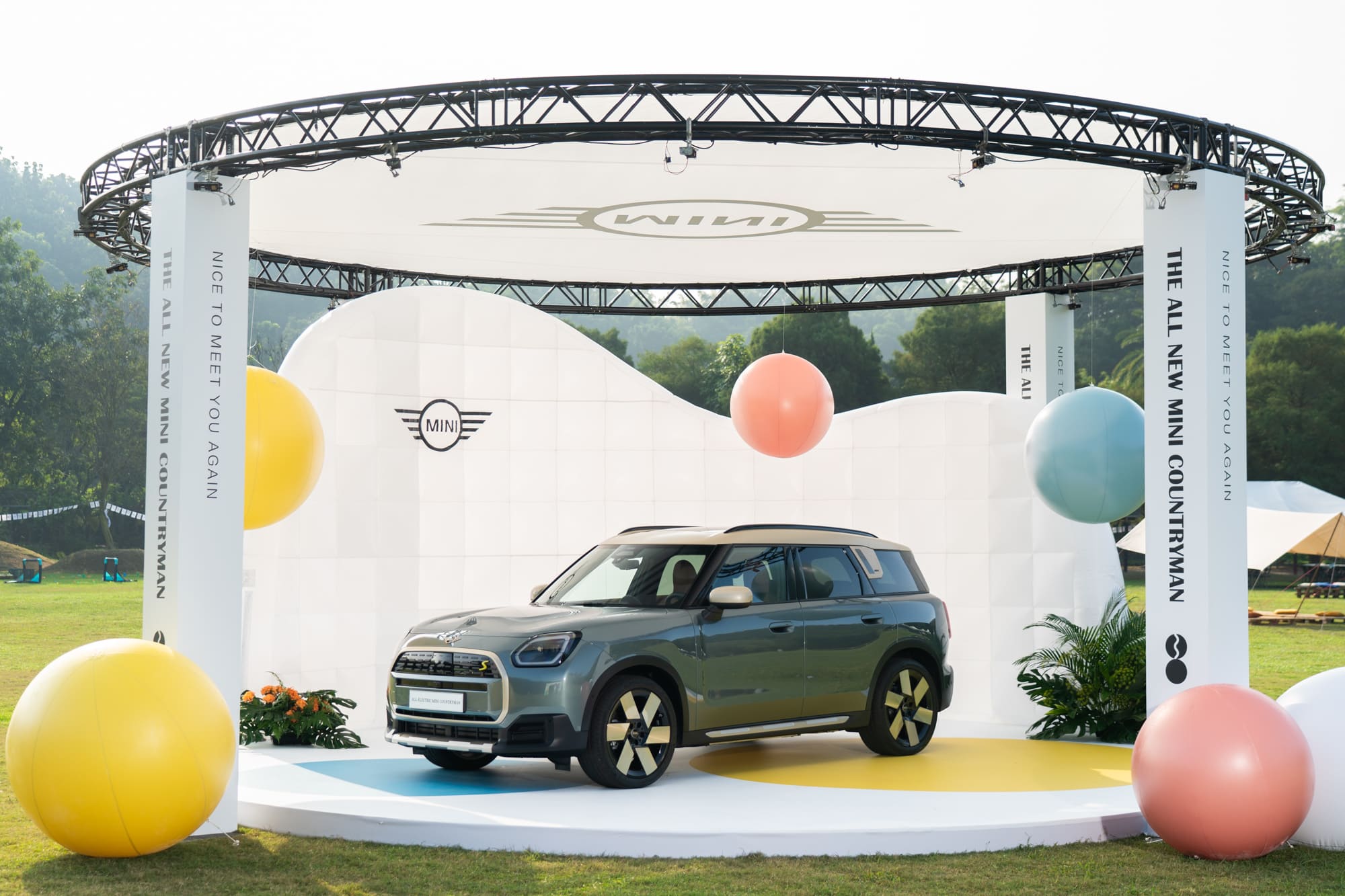 [新聞圖片三] 全新世代 Mini Countryman 運動休旅首次在台亮相。