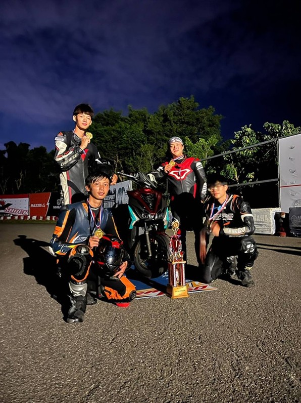 東海X宜大合照_圖片來源/極限龍大攝影