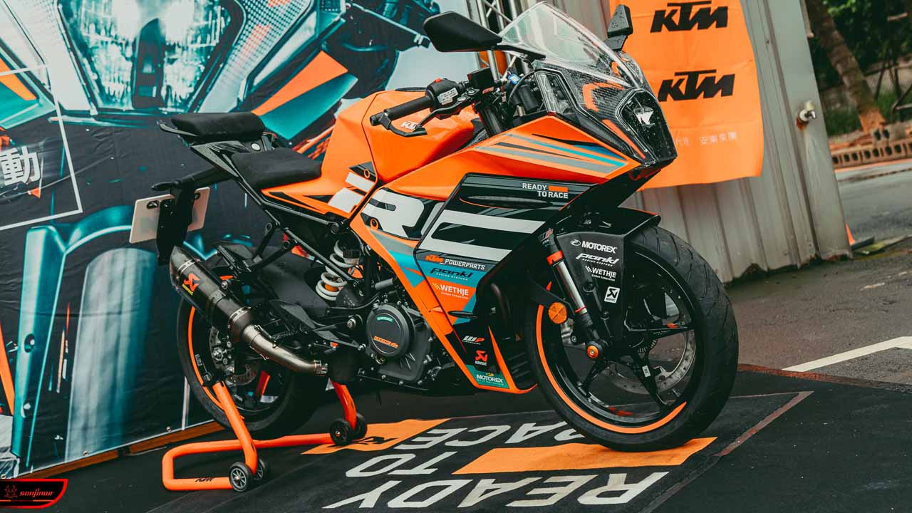 2022 KTM潮跑RC390大改款登場！橘子軍團最運動化的黃牌攻略！