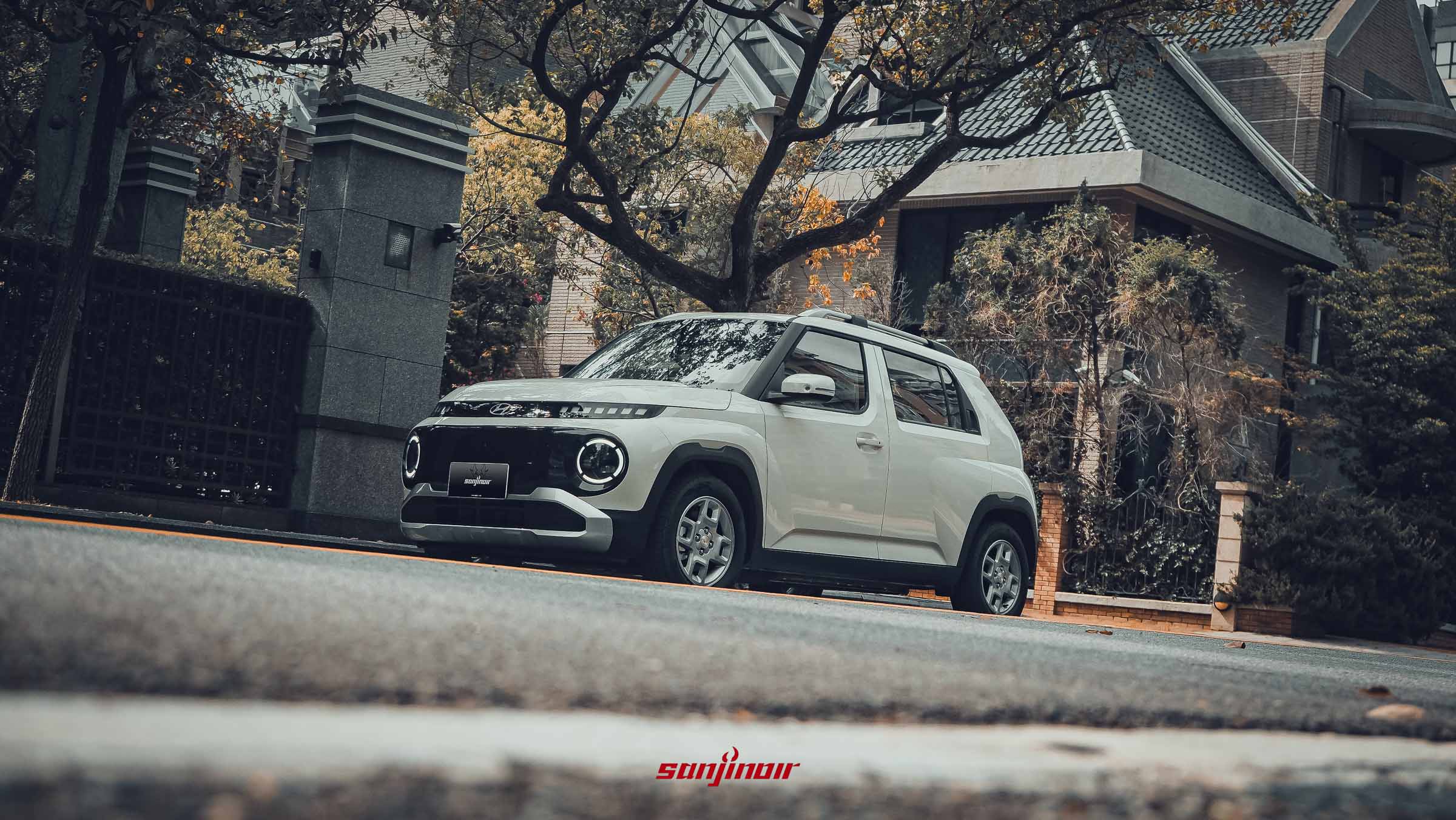 2026 Hyundai Inster EV450 前側45度靜態照片。