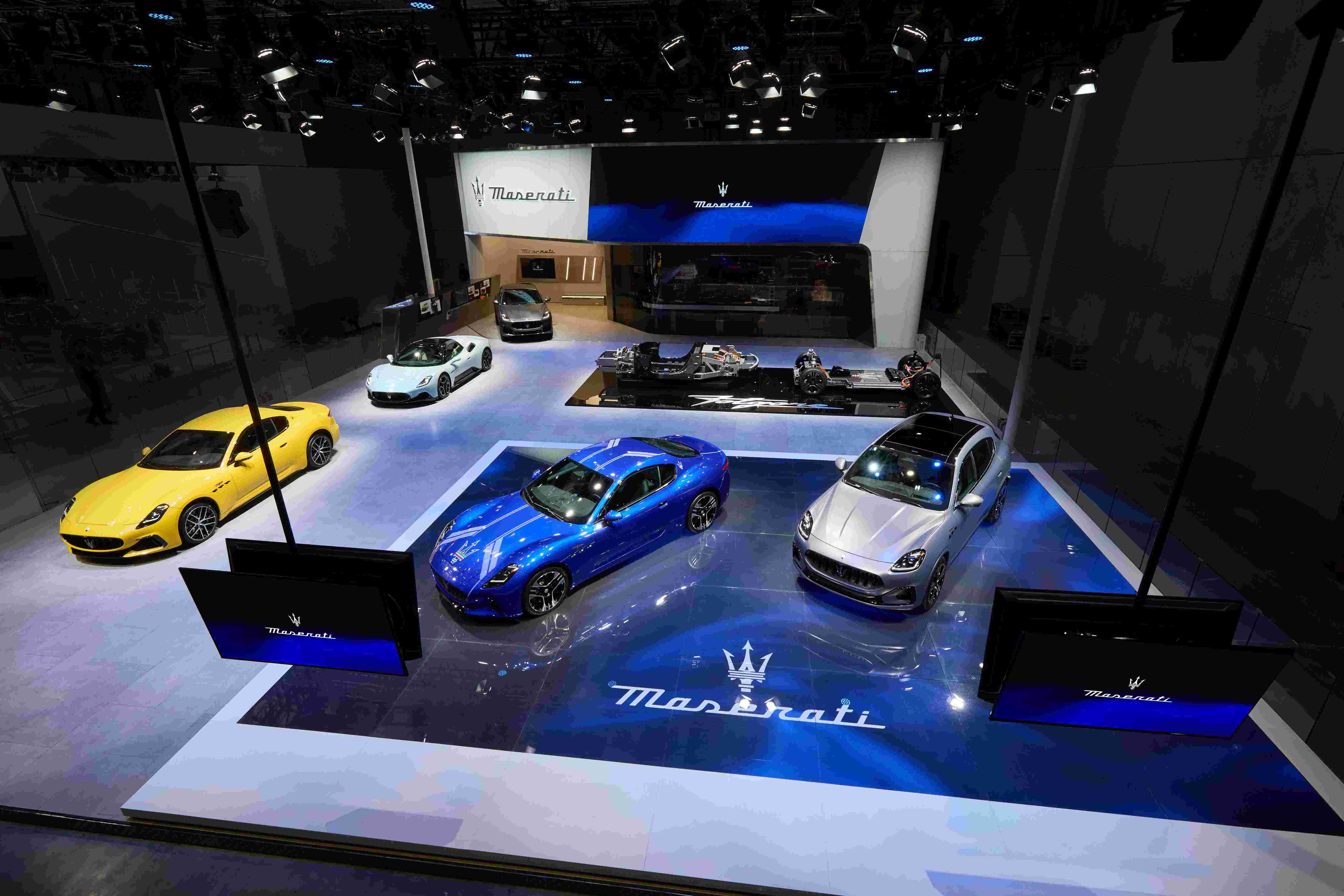 01 2023 Maserati 上海車展展台全景圖