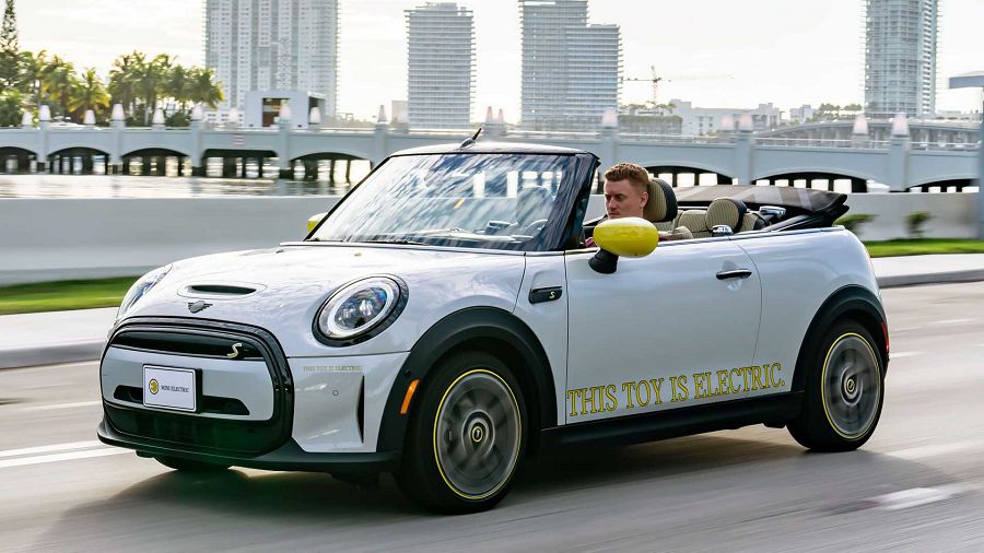 Mini Cooper SE Convertible概念車登場　體現未來電動車想像