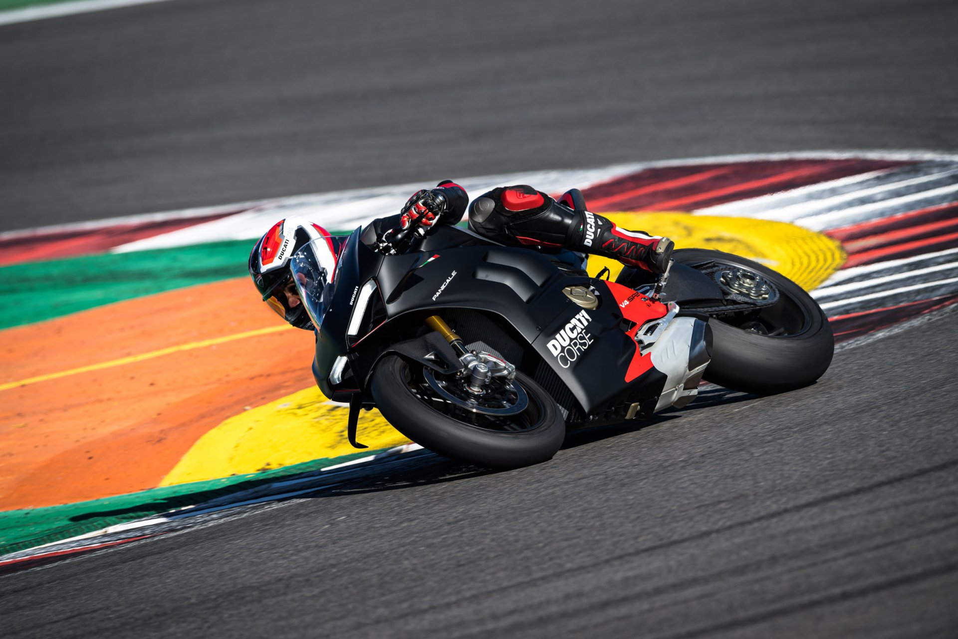 1. Panigale V4 Sp2