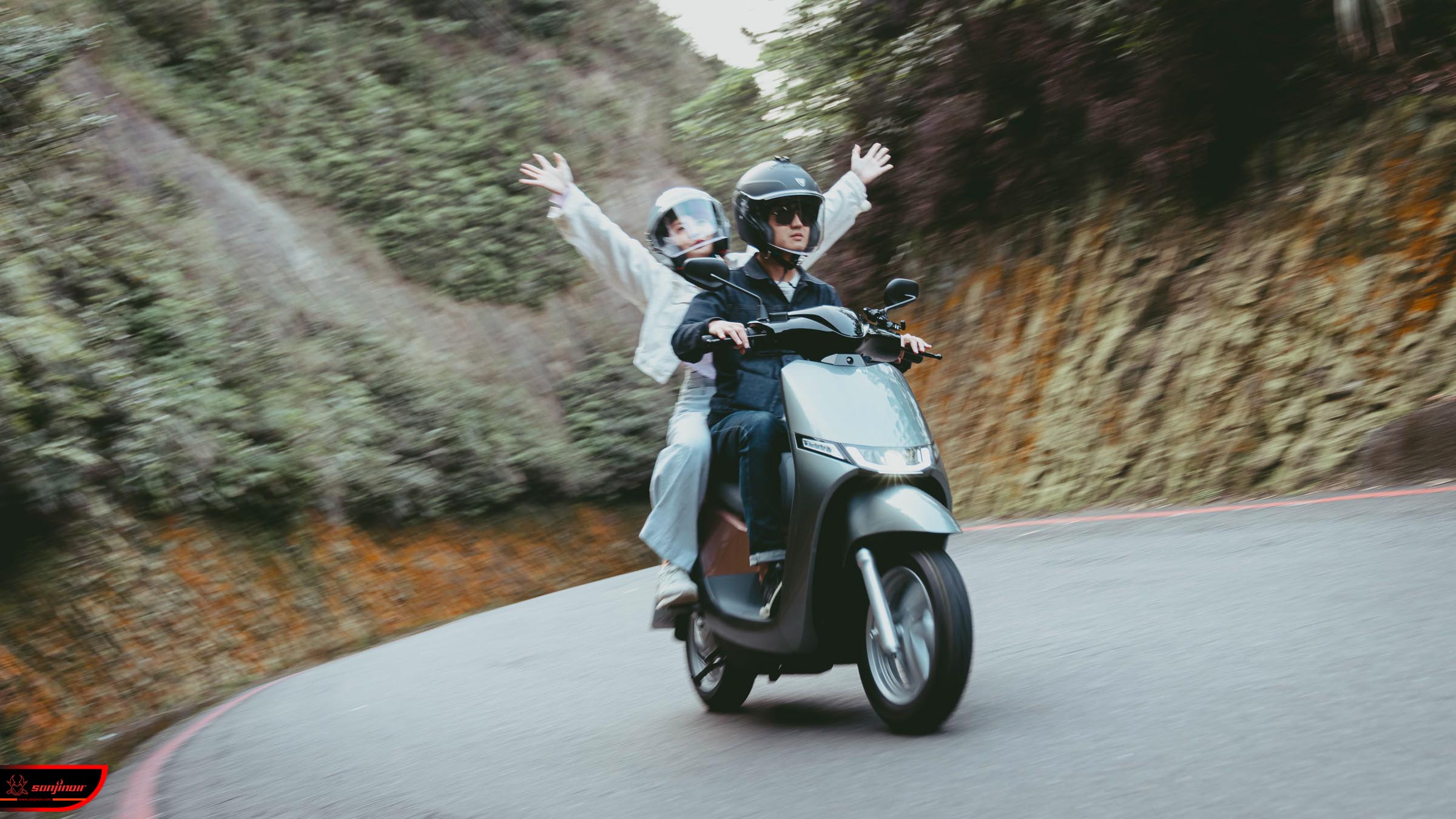 侍旅行| 基隆 悠遊山海之間以超長續航體驗KYMCO iONEX i-One Fly的國民實用美學