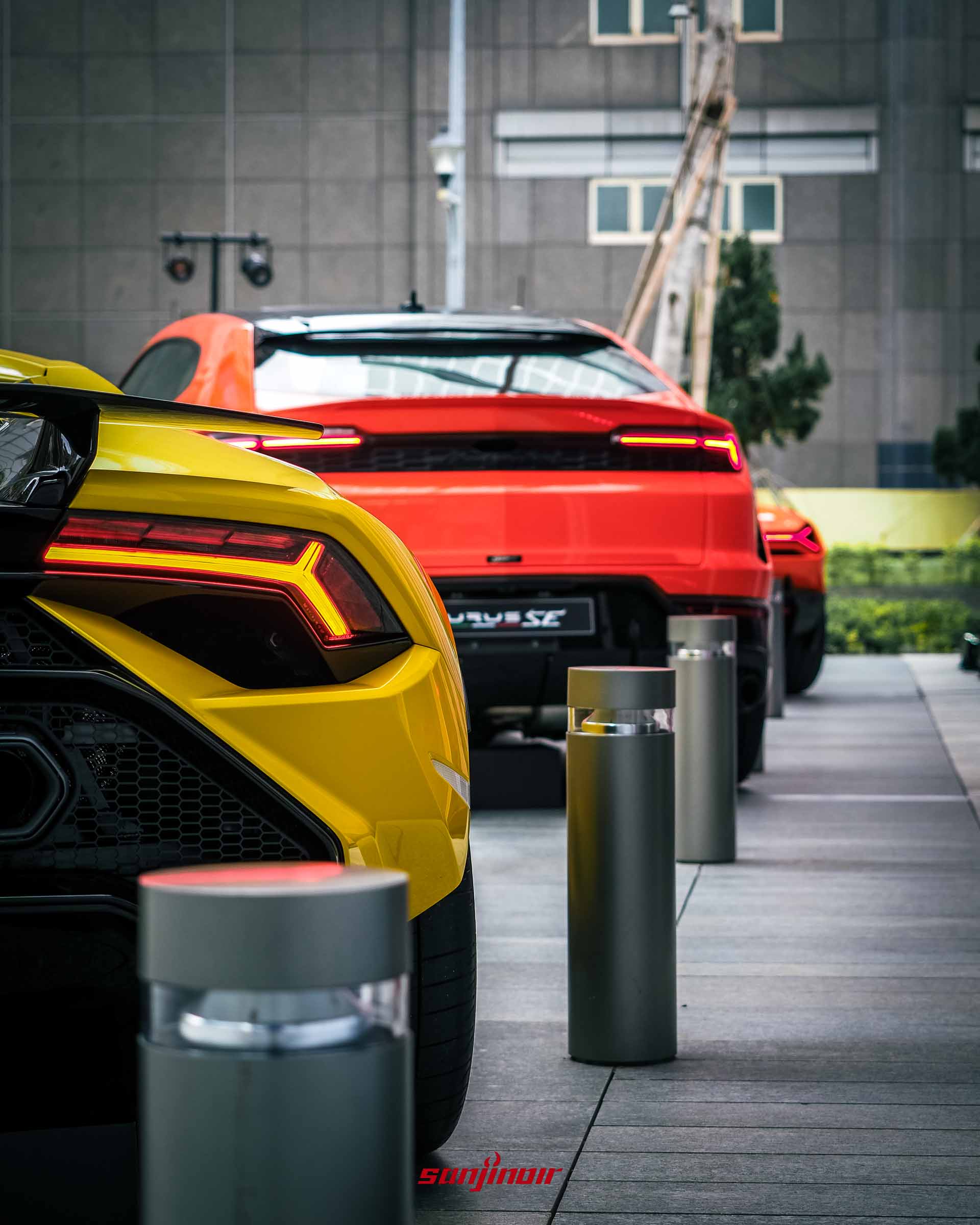 蠻牛犇擎盛典富邦美術館現場展示 Temerario 與 Revuelto