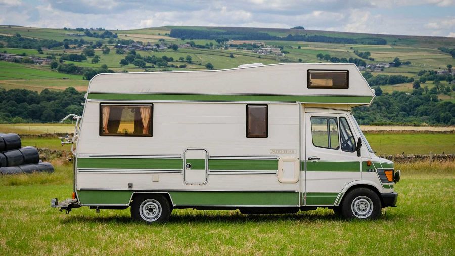 低里程價位合理的1988 Mercedes 310　車屋相當適合來場懷舊之旅