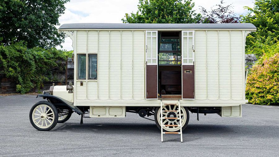 1914Ford Model T Motor Caravan　夠格稱得上是現存最古老露營車屋嗎？