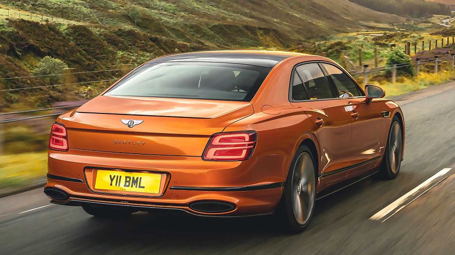 Bentley推出讓駕駛開得更開心的「Flying Spur Speed」