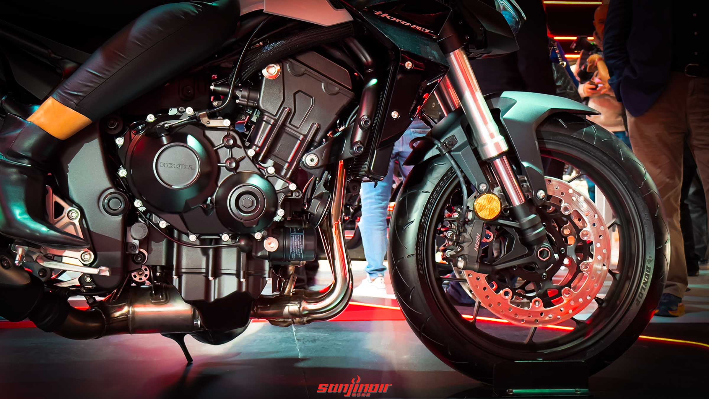 2023米蘭車展現場：進擊的本田？Honda首發CB1000 Hornet、CB650R E-Clutch等新車款上陣！