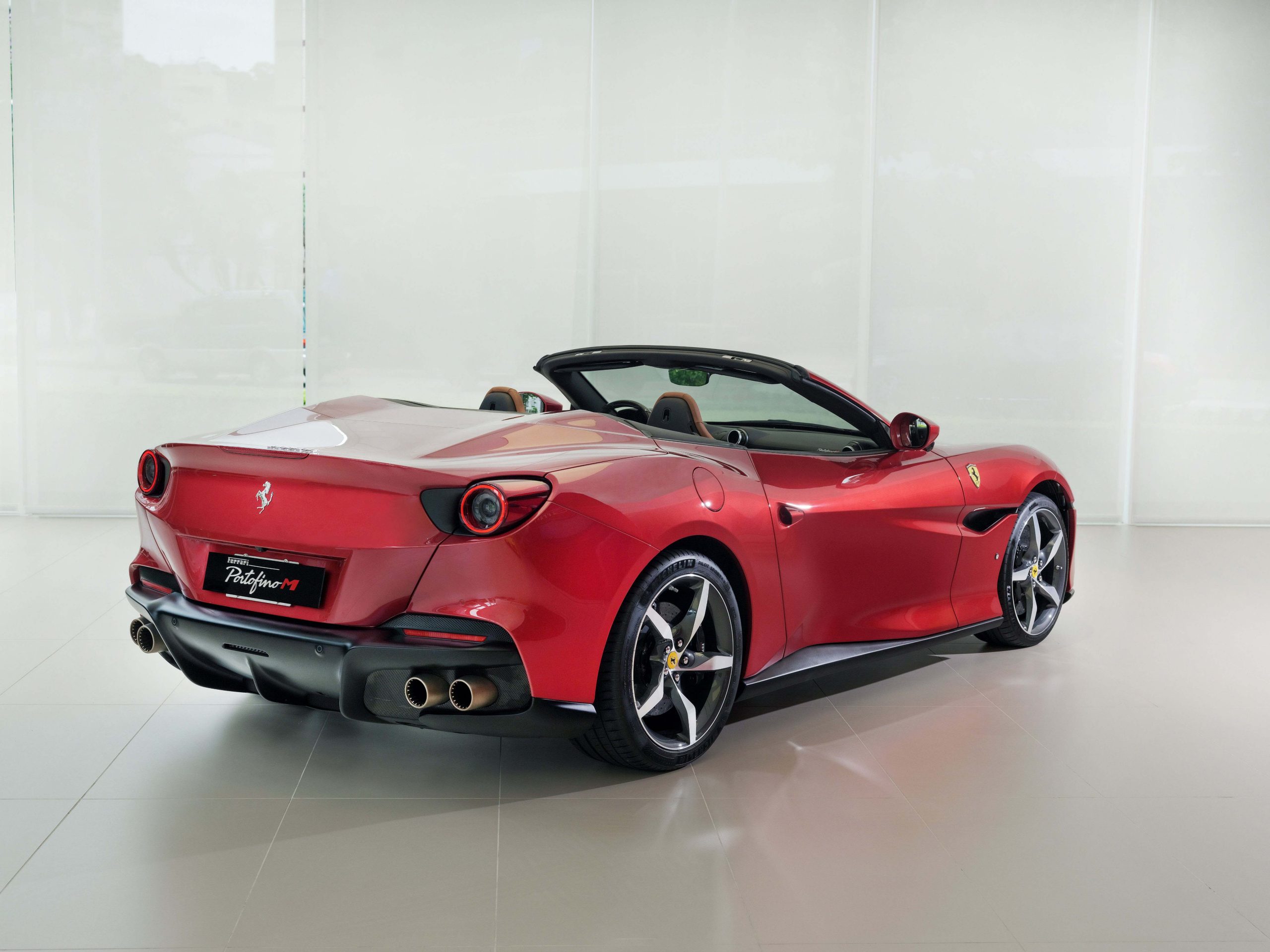 Ferrari portofino характеристики
