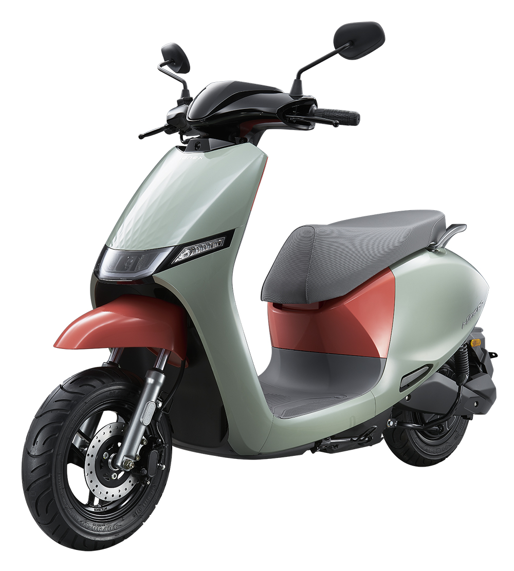 Ionex 光陽電動車「好市成雙」三度攜手美式賣場展開嚴選限時特典，ionex I One Air Keyless 輕巧價 52,799元，再享最多12個月免費騎到飽！