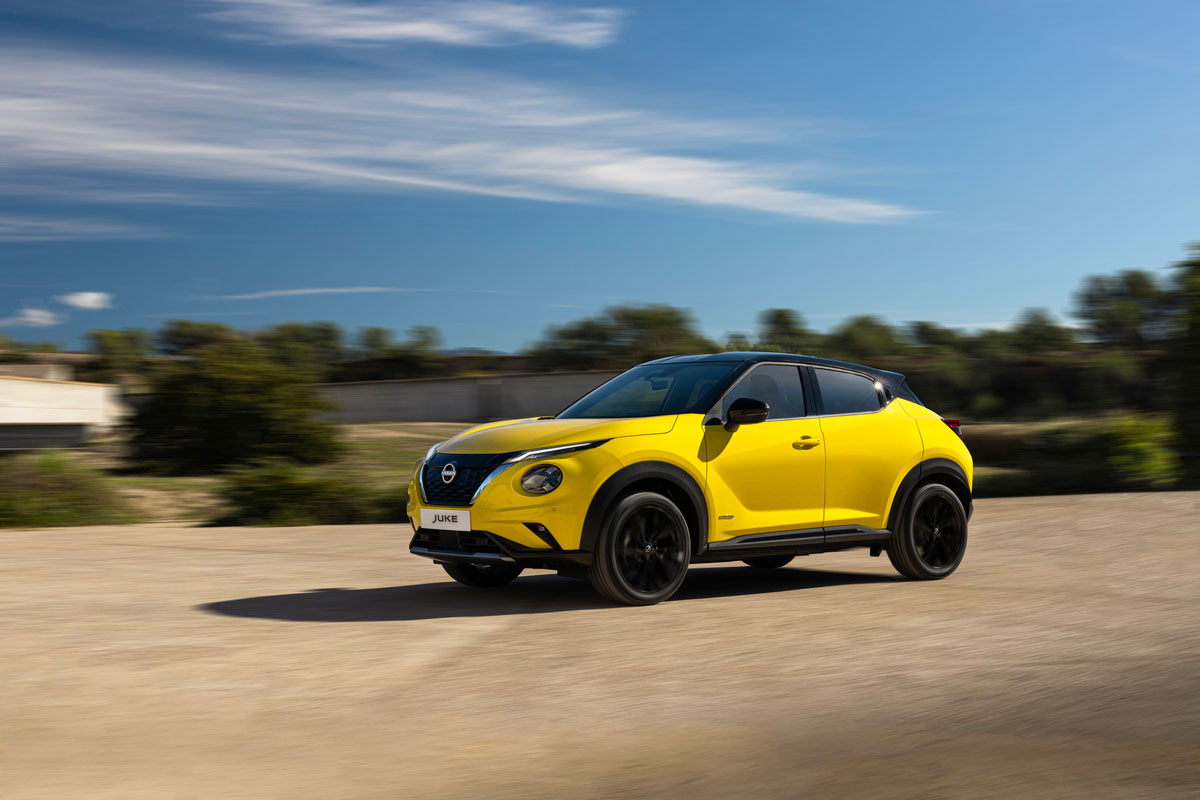 Juke Mc 2024 Exterior Iconic Yellow Body Color N Sport Dynamic Front View 1200x800