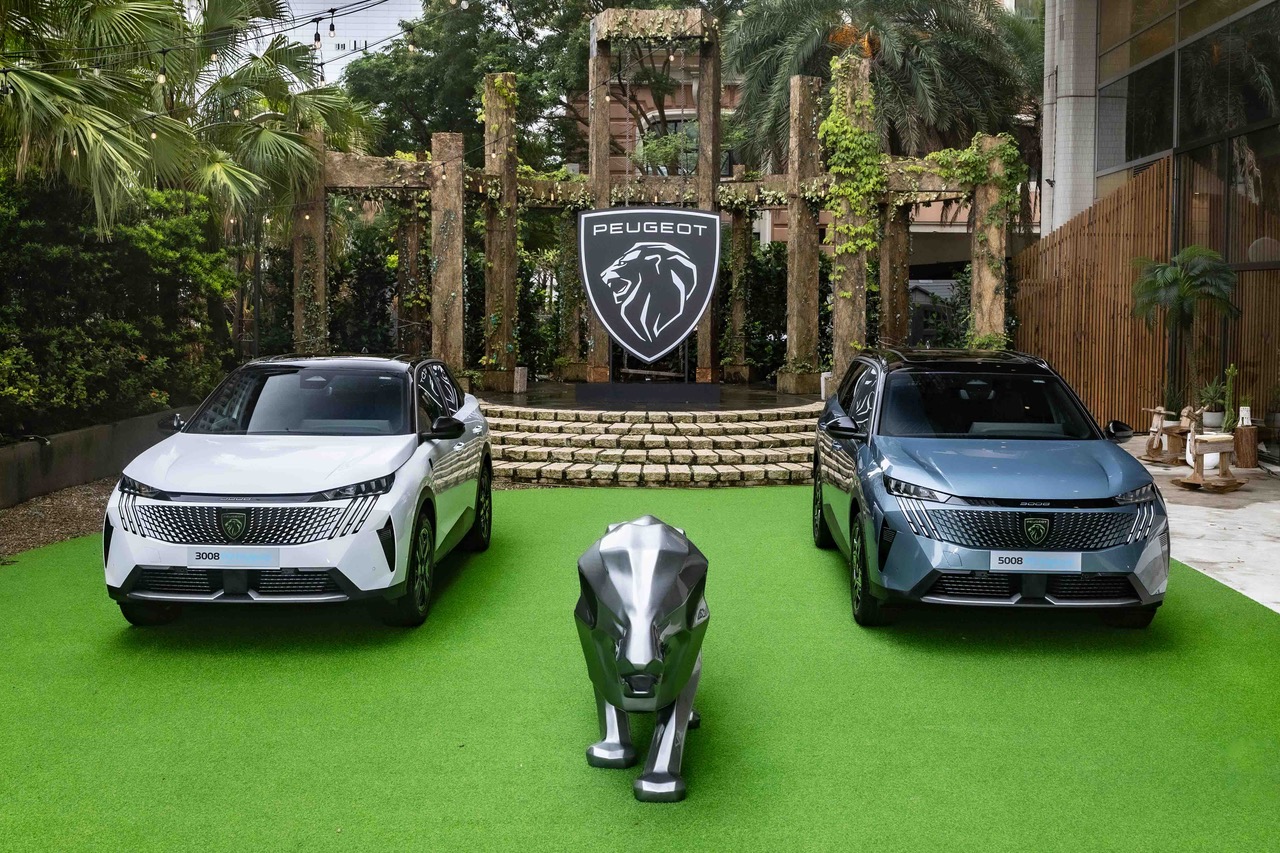 Peugeot 3008 5008 01