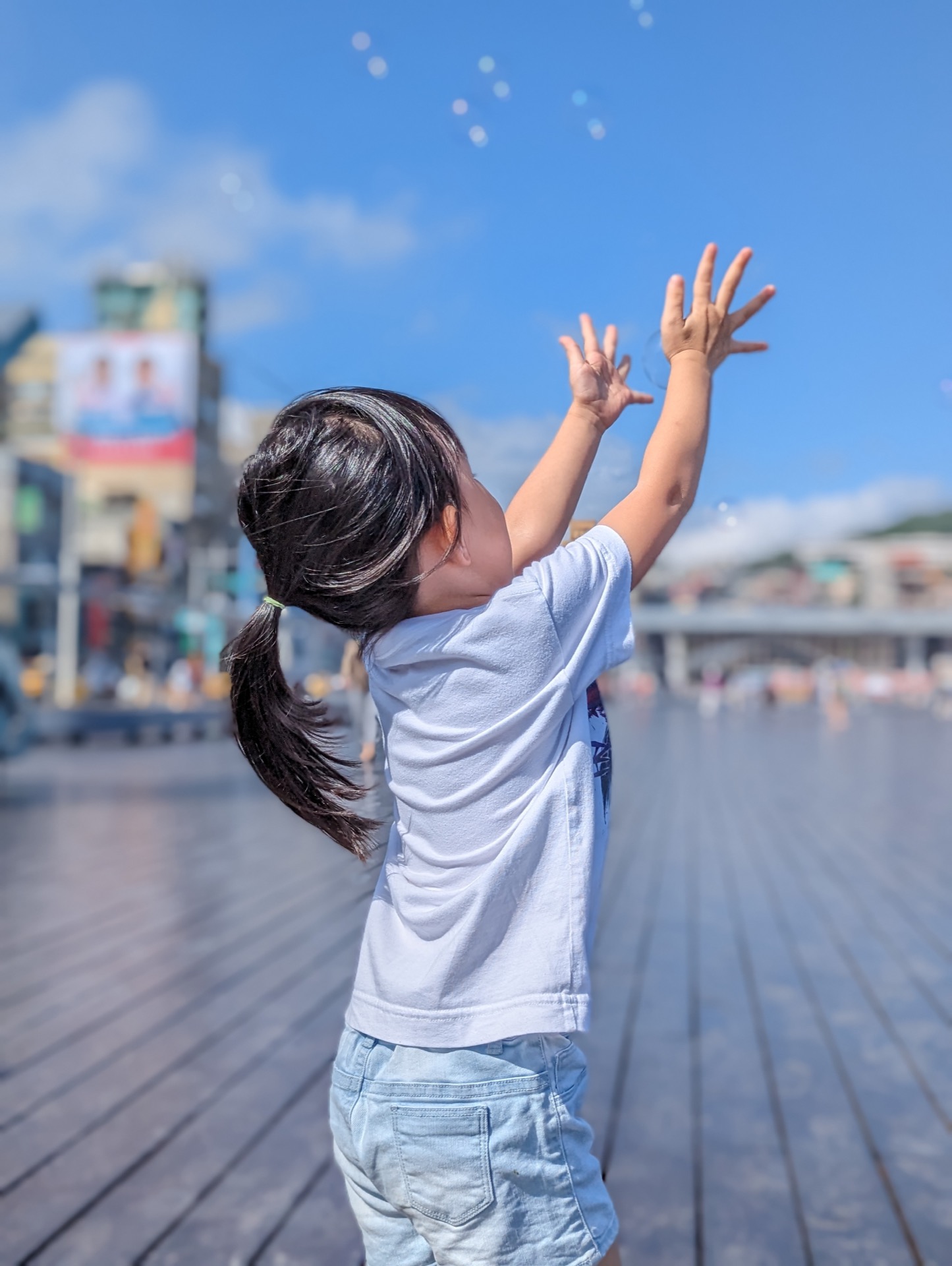 Pxl 20221112 025000266.portrait