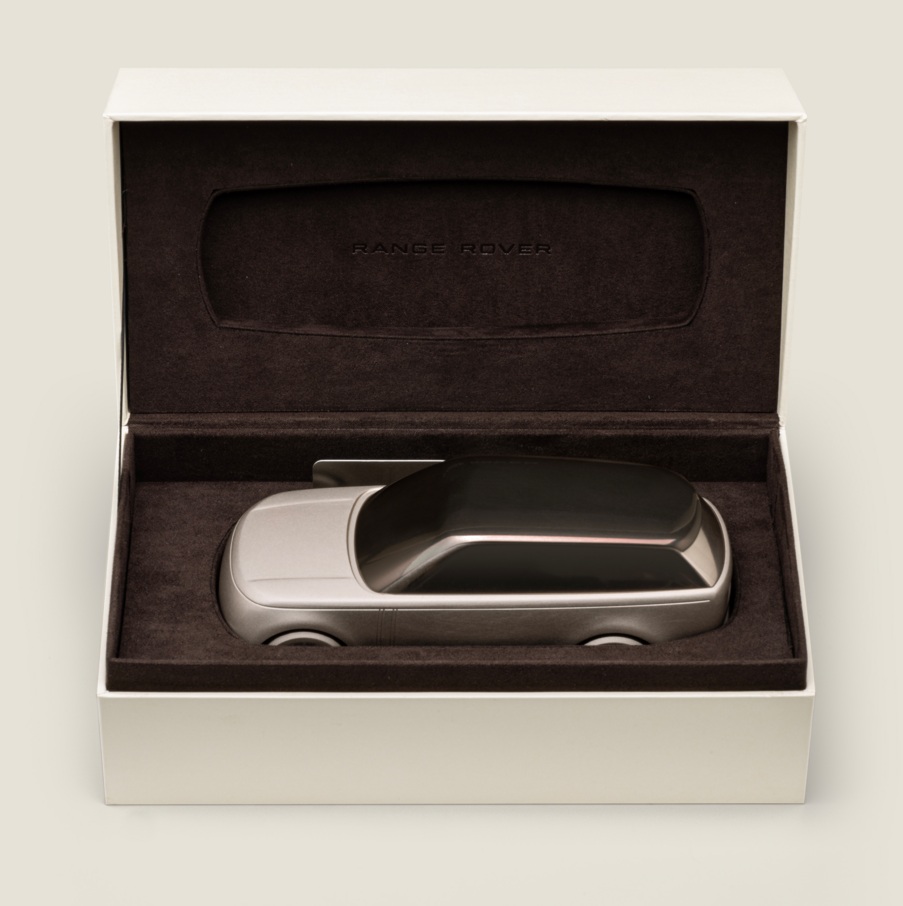RANGE ROVER 推出全新生活風格精品 | SanjiNoir 黑侍樂讀