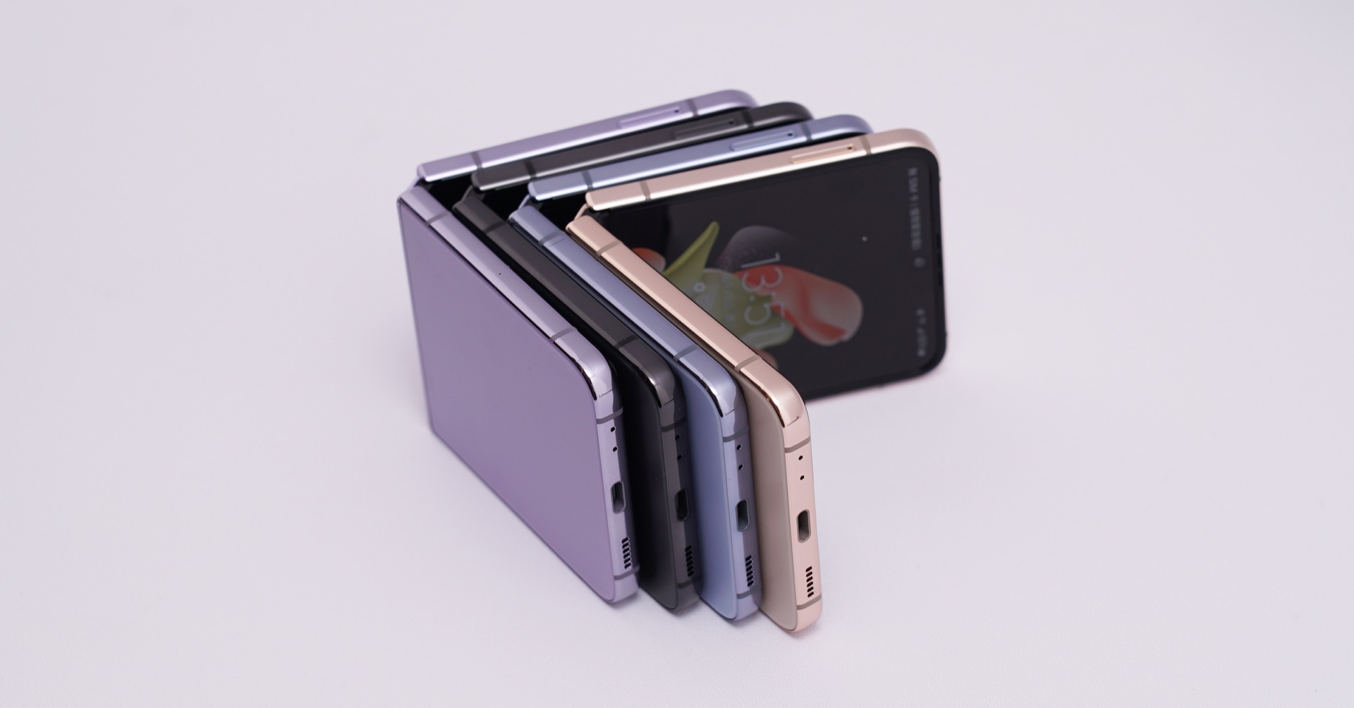 Samsung Galaxy Z Flip4 10