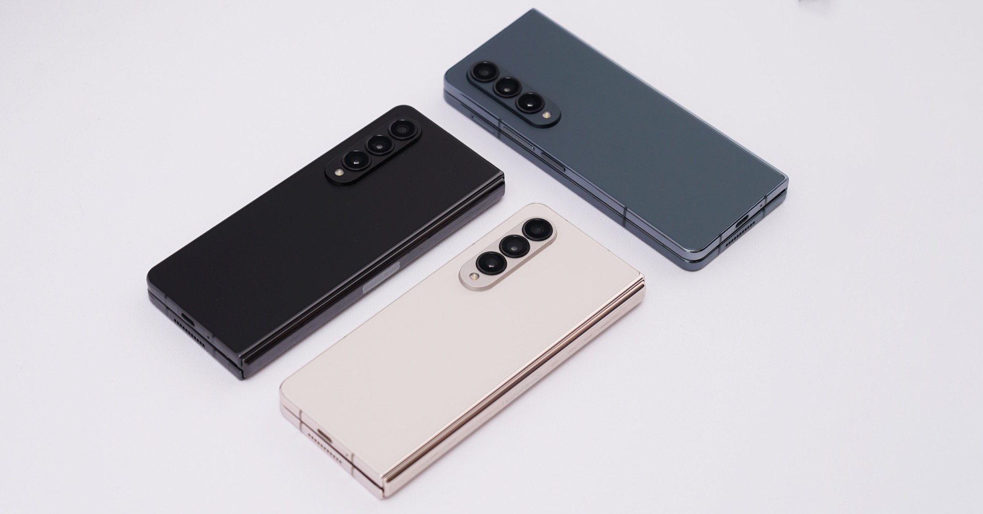 Samsung Galaxy Z Fold4 6