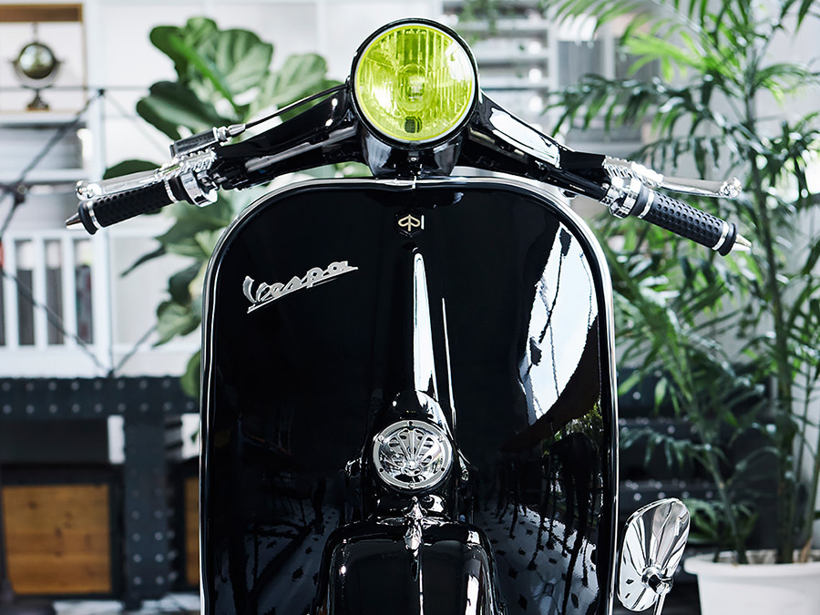 Custom Vespa Scooter 2
