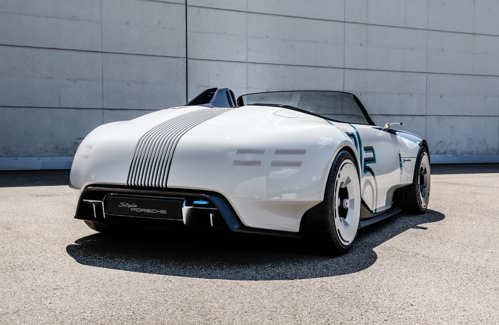 極致純粹與e-performance的完美結合：保時捷全新 Vision 357 Speedster