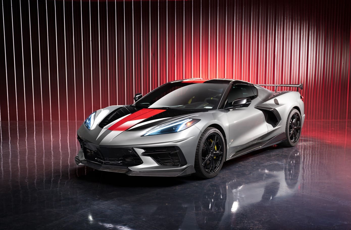 (圖1)3m™ 車身改色膜2080高亮系列 採雙層鑄造膜 高鏡面烤漆質感新登場 (3m提供)