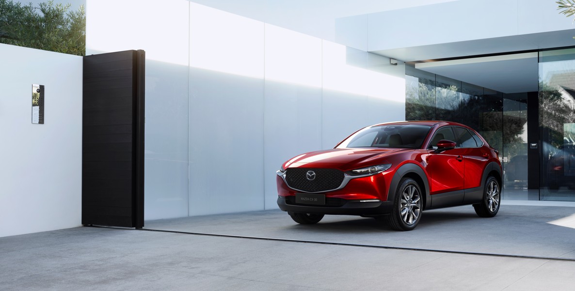「MAZDA 享馭專案」即刻啟動 MAZDA3 限時標配 ALH 智慧型頭燈/ CX-30 限時標配前擋投影式全彩 HUD